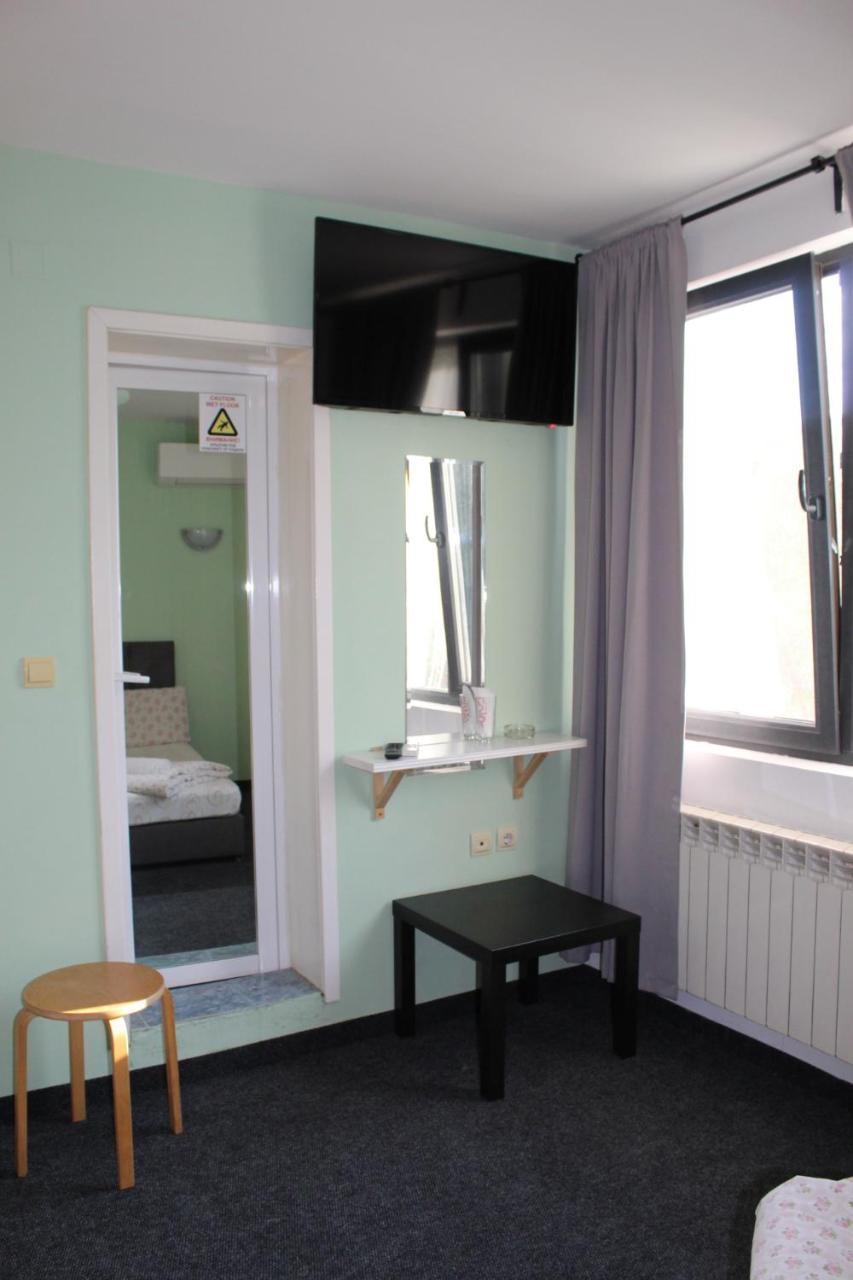 Hotel Color أسينوفغراد المظهر الخارجي الصورة