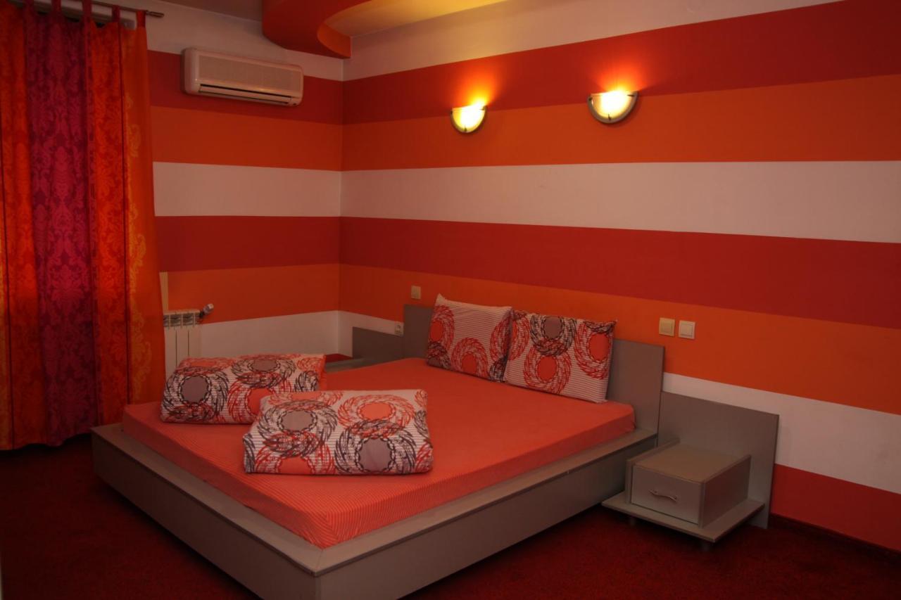 Hotel Color أسينوفغراد المظهر الخارجي الصورة