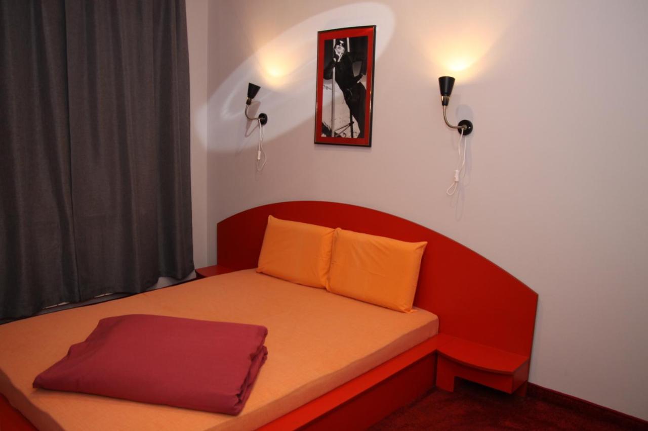 Hotel Color أسينوفغراد المظهر الخارجي الصورة